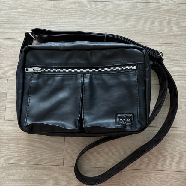 요시다포터 porter 프리스타일 숄더백 L 블랙