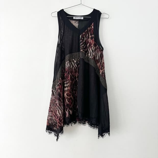 Leopard checker glitter sleeve top