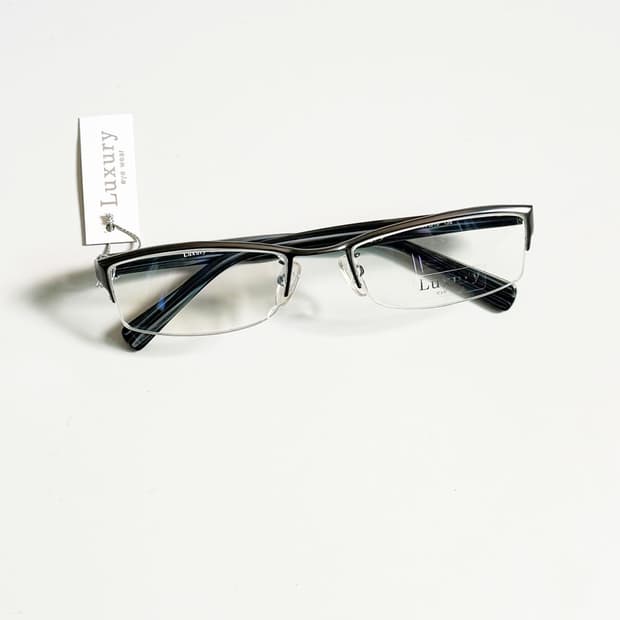 LUXURY OCCHIALI 반무테 스퀘어 메탈 빈티지 안경