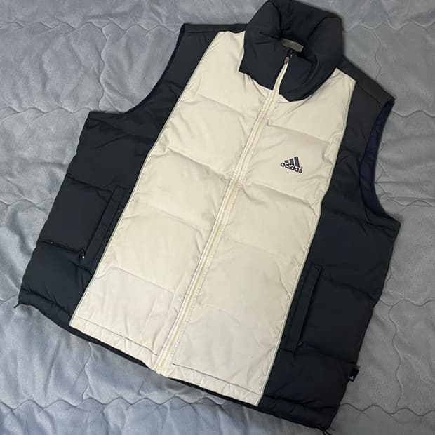 아디다스 패딩 조끼