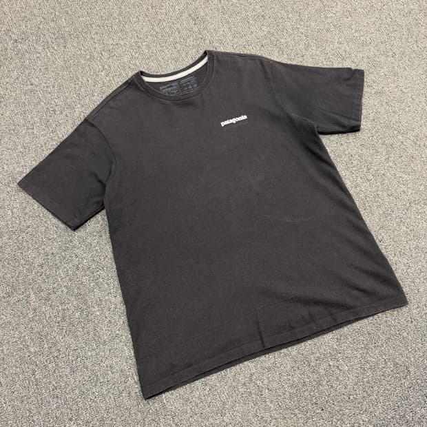 S) 파타고니아 빈티지 베이직 후면 프린팅 반팔 티셔츠