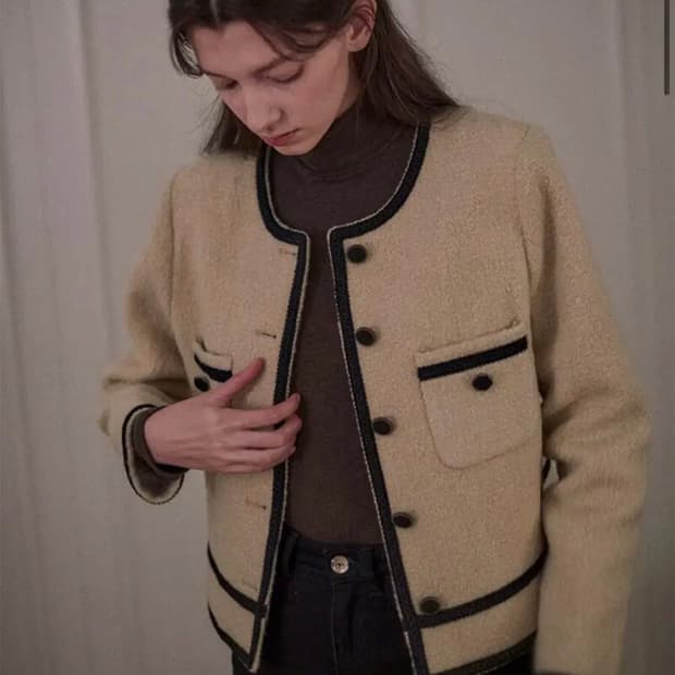 패브릭컬리지 부클 트위드 자켓