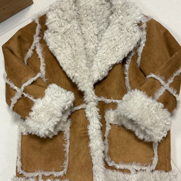 플레따 리버시블 무스탕