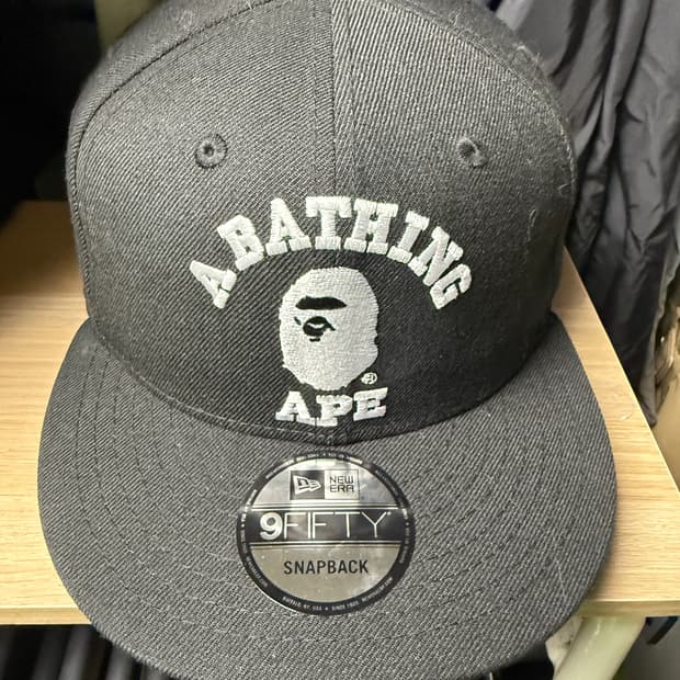 베이프 뉴에라 캡