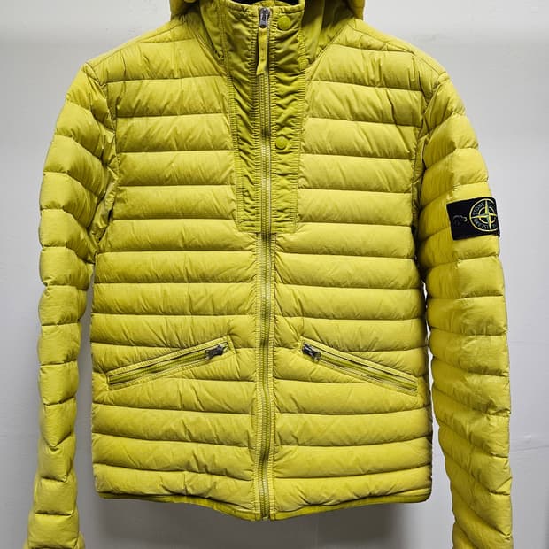 스톤아일랜드 룸 우븐 STRETCH NYLON-TC 경량 패딩