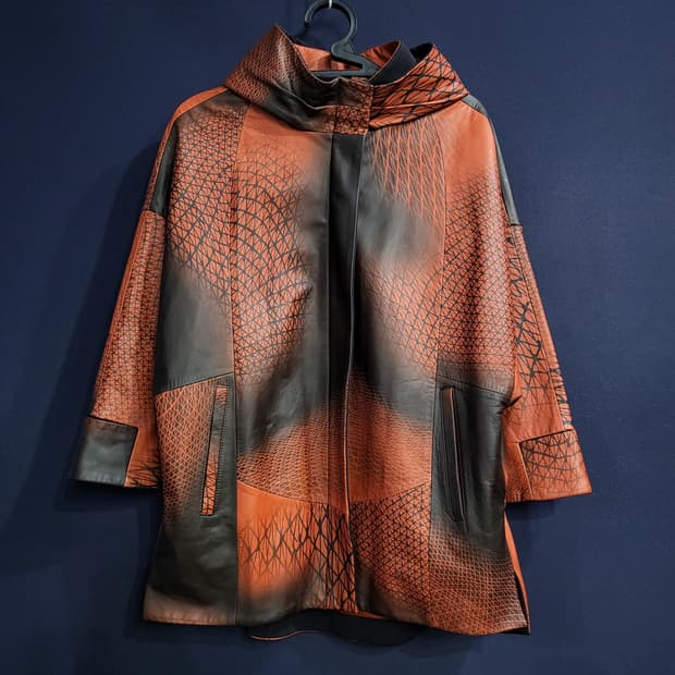 양가죽 기하학적 패턴 가오리식 자켓