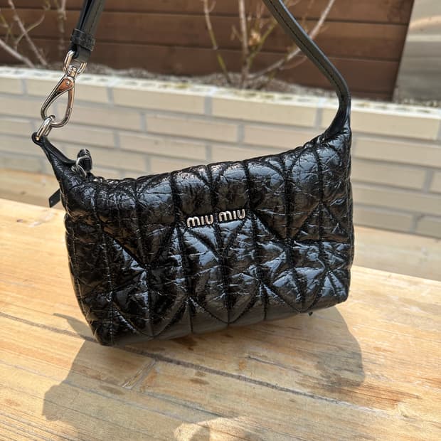 [정품] 미우미우 마테라쎄 스피릿 은장 블랙