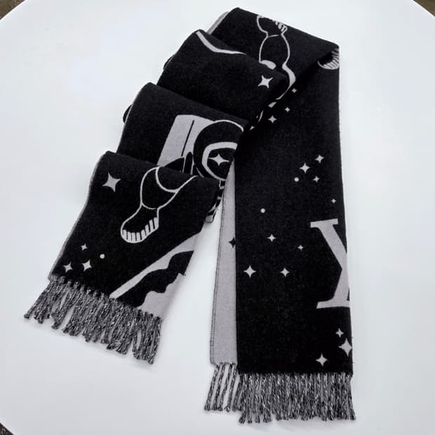 루이비통 LV모노그램 우주인 캐시미어 머플러