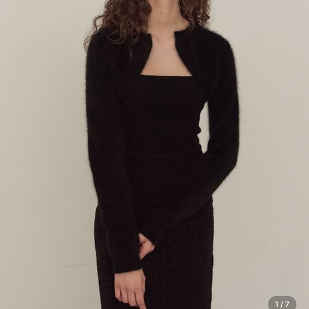 다이애그널 diagonal LAYERED TUBE TOP CARDIGAN