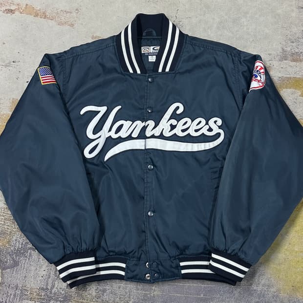 MLB 양키스 마제스틱 스타디움 점퍼 