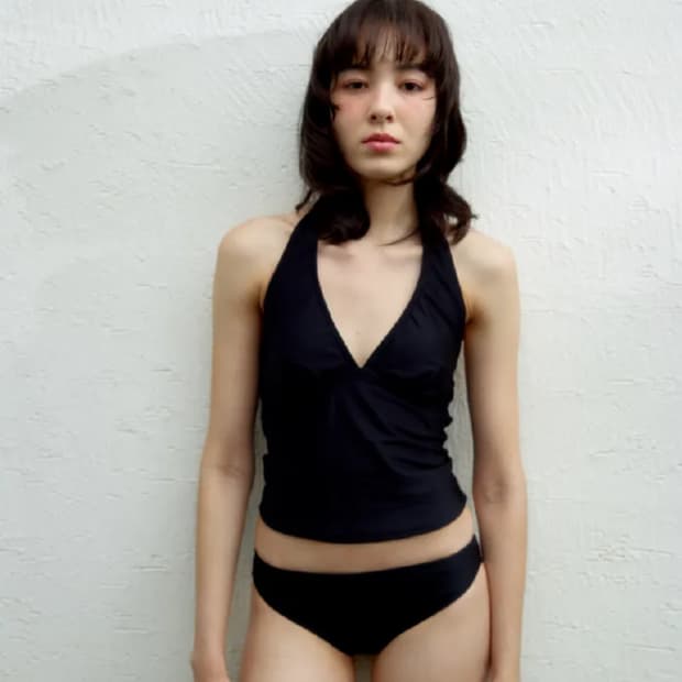 큐피도 홀터넥 비키니 새 상품