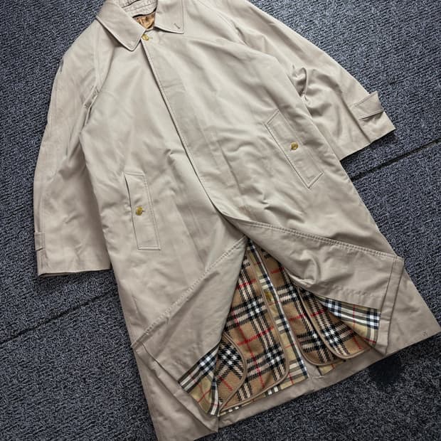 버버리 노바체크 아카이브 싱글 트렌치코트 3095