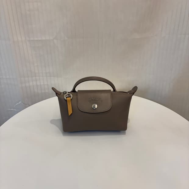 정품 롱샴 르플리아쥬 시티 핸들 파우치백    