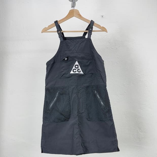 나이키 acg 스톰핏 블랙 패들 테크 베스트