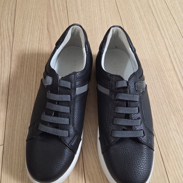 엘칸토 여성 스니커즈 블랙 250사이즈 판매