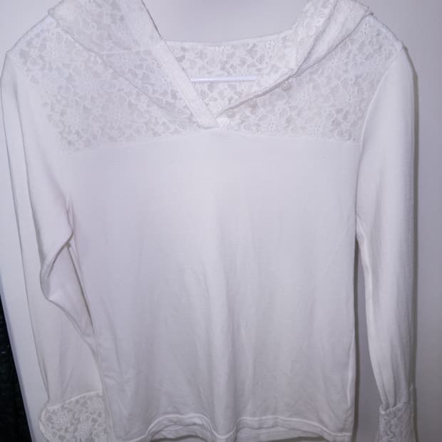 페이즈드Button lace hoodie top long ver. - w