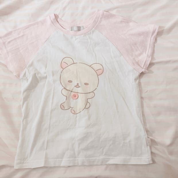 허그유어스킨 코리락쿠마 도트 레글런 티