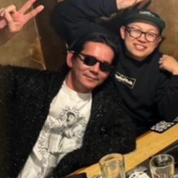 슈프림23ss 스파클가디건 