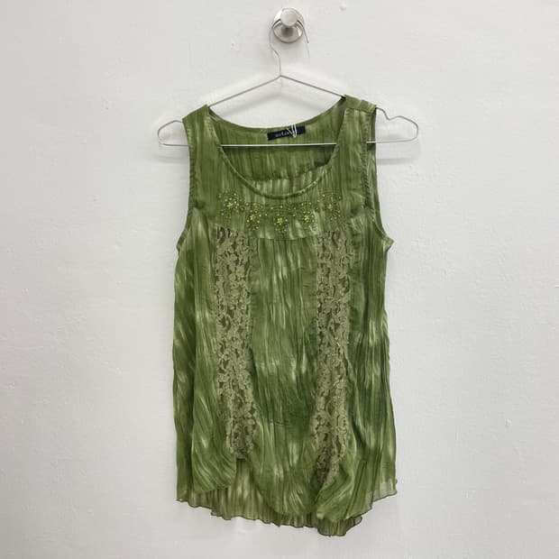 Tie-dye lace sleeveless