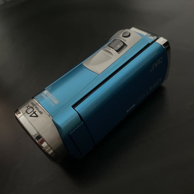 캠코더 JVC everio gz-e600