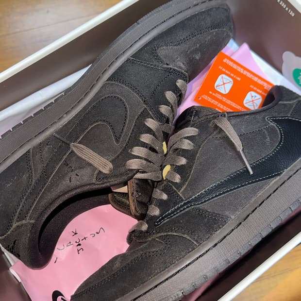 나이키 조던 1 og 트래비스 스캇 벨벳 브라운 280