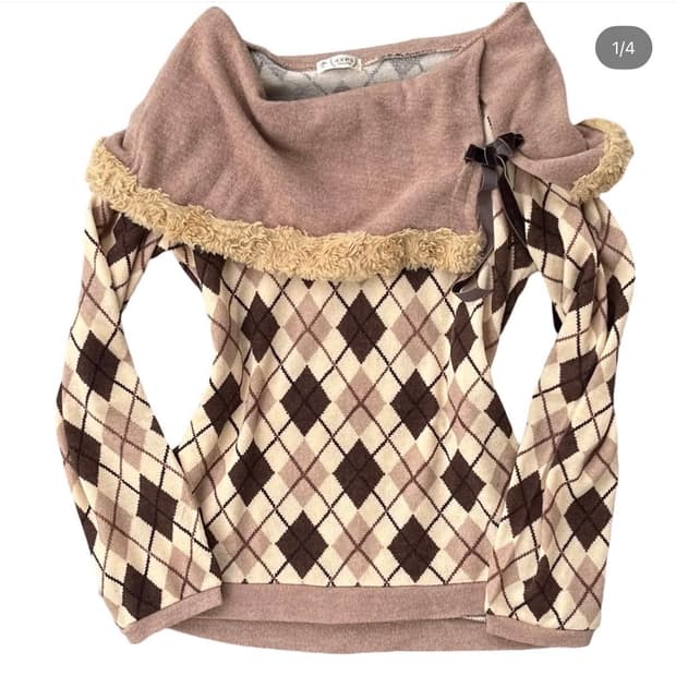 엑시즈팜 오프숄더 아가일 니트 히메갸루 라떼갸루