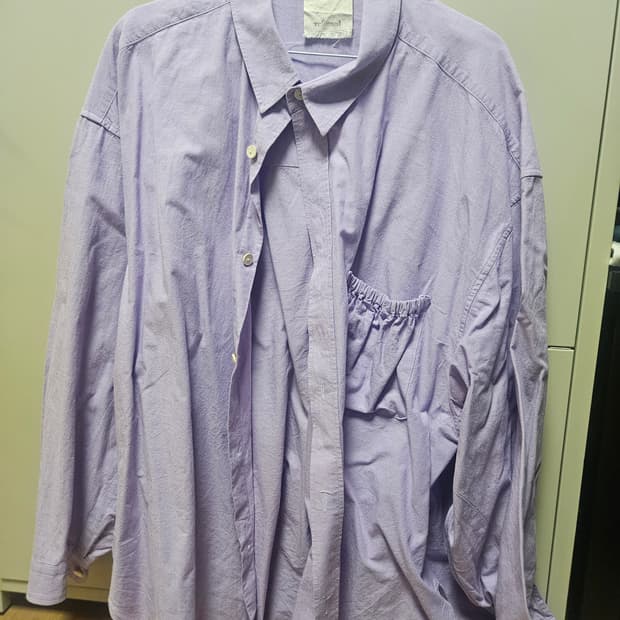 리폼드 퍼플 셔츠 2사이즈 판매합니다.