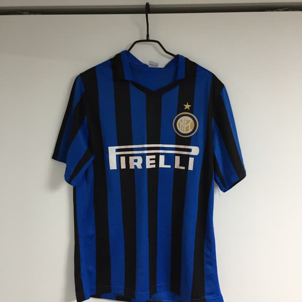 PIRELLI 블루 유니폼