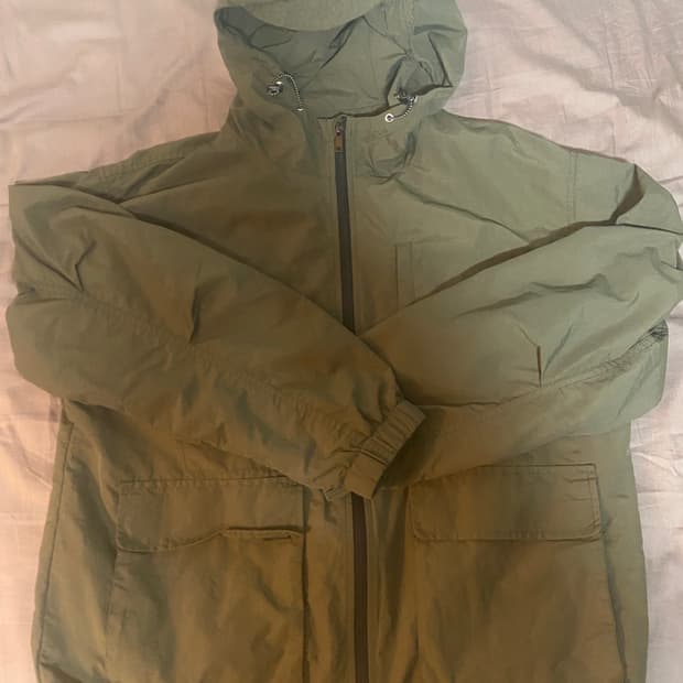 디미트리블랙 바람막이