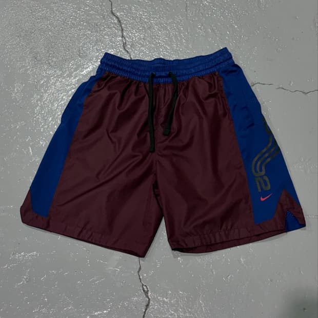 나이키(Nike) 카이리 어빙 EST 1992 농구 반바지