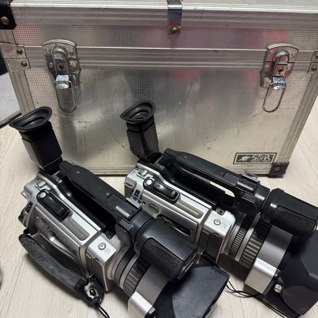 Sony소니 DCR-vx2000 2대 일괄 6mm 디지털 캠코더