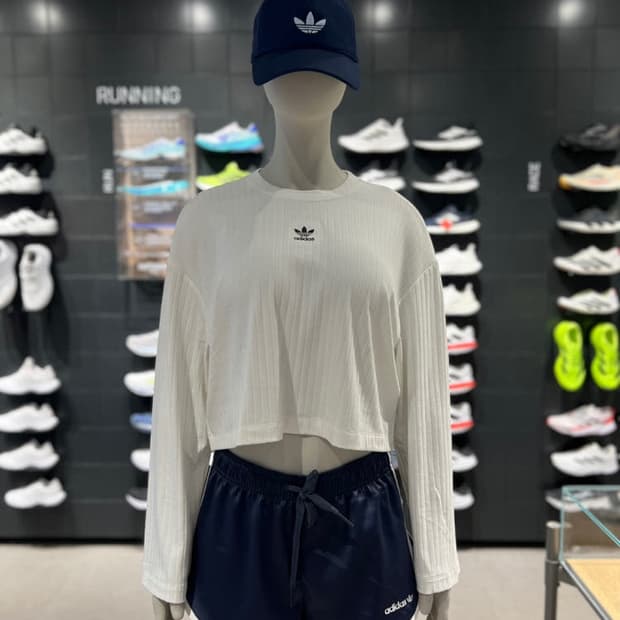 (새상품) 아디다스 긴팔 티셔츠