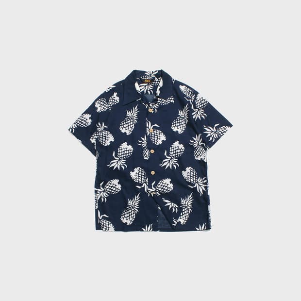 A BATHING APE