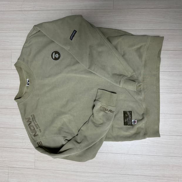 에이프 맨투맨 m