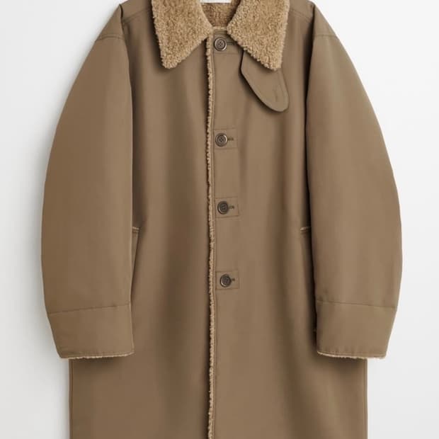 아워레가시 폴라 코트