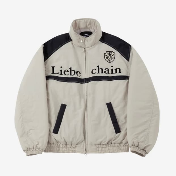 엠오오 나일론 자수 배색 레이싱 자켓 베이지 색상