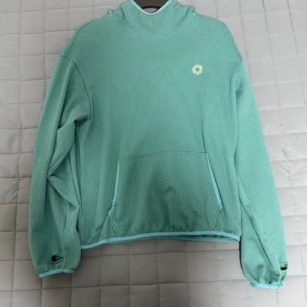 999휴머니티 후드티