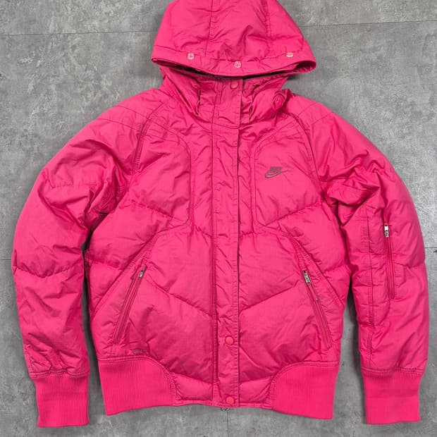 NIKE 패딩