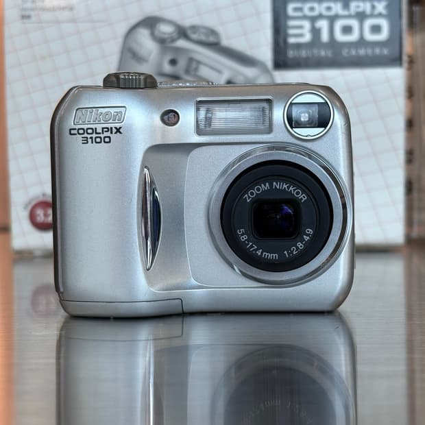 풀박/날짜표시)니콘 쿨픽스 3100 실버 빈티지디카