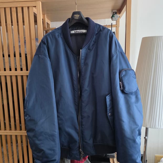 mngu 네이비 ma1 