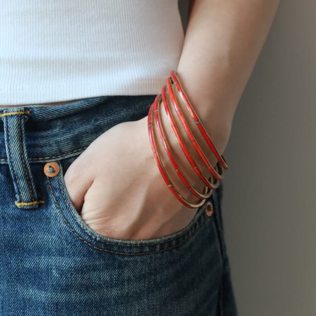 red slim bangle set