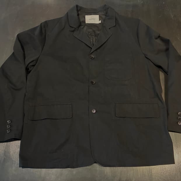 3) 아웃스탠딩 클래식 3버튼 블레이저