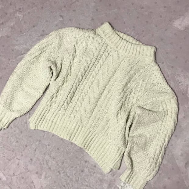 엑시즈팜 꽈배기 레이스 니트 