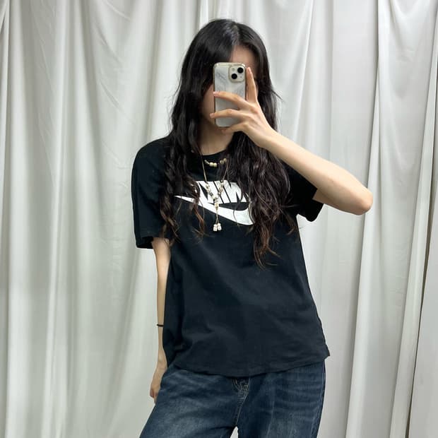 Nike black T-shirts