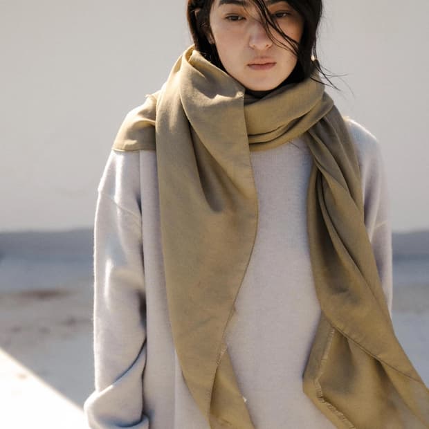 당일거래 8! PULA / Oversized Wool Silk Scarf