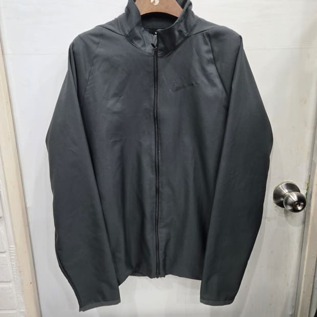 L,100 )) NIKE 나이키 바람막이 점퍼! 나이키 드라이핏 점퍼~