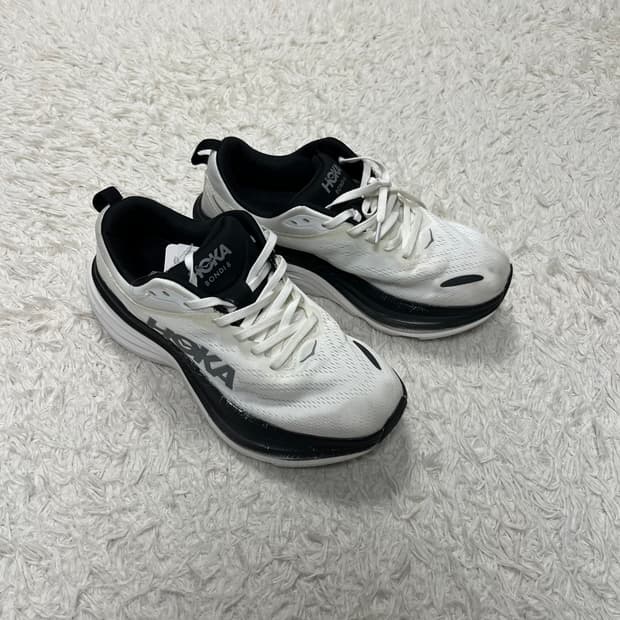 호카 본디8 런닝화