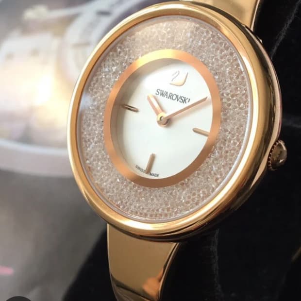 스와로브스키 크리스털린 퓨어 브레이슬릿 시계