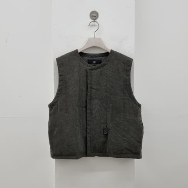 MONOCHROME 모노크롬