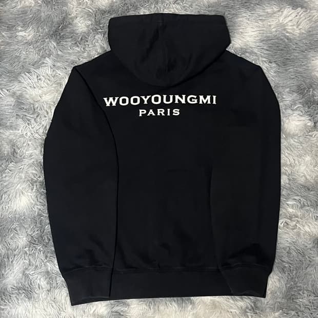 우영미 백로고 후드티 블랙 46